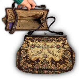 Vintage 1950s Floral Tapestry Handbag